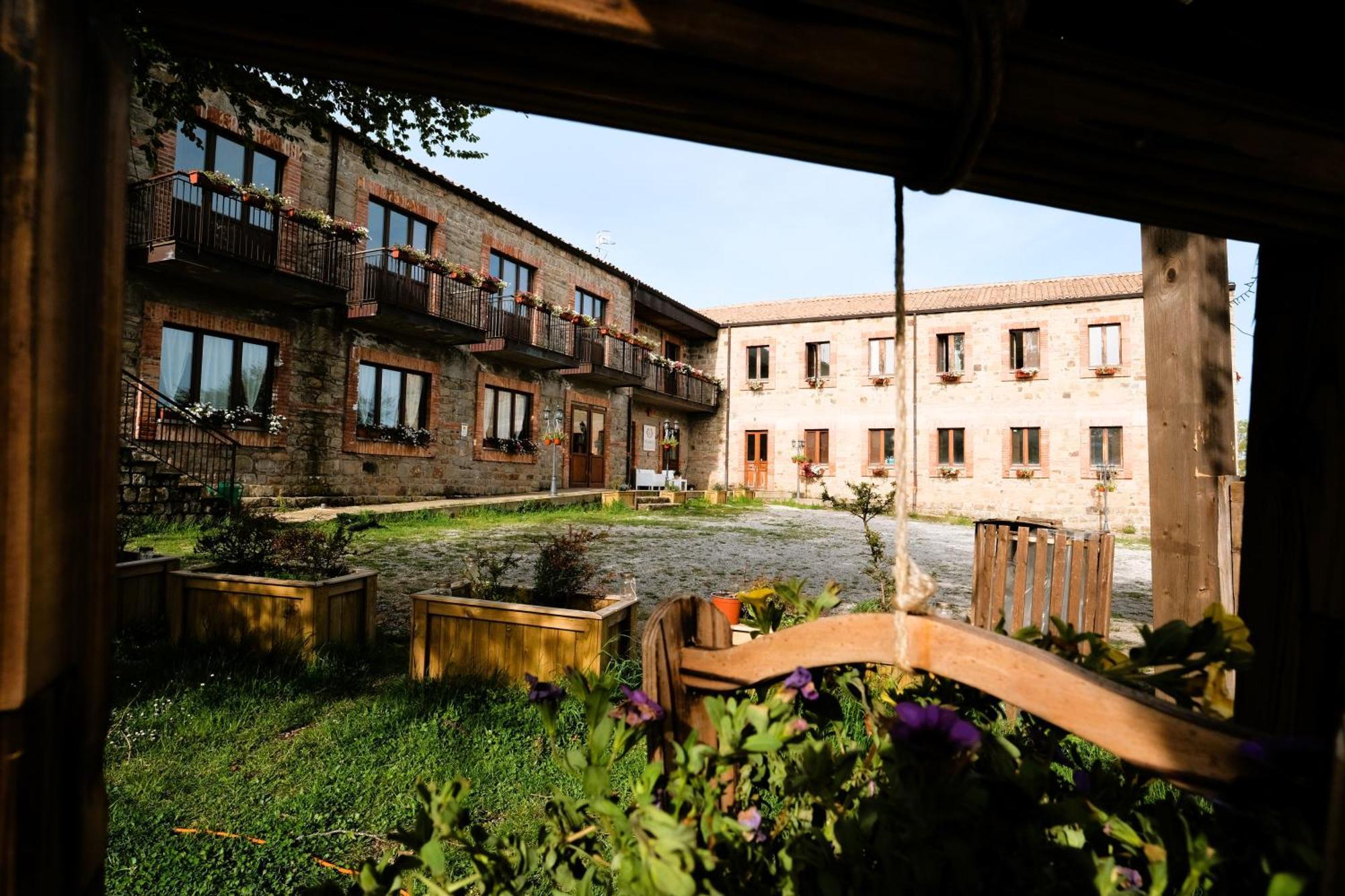 Nebris - Rifugio Del Parco San Fratello Exterior foto
