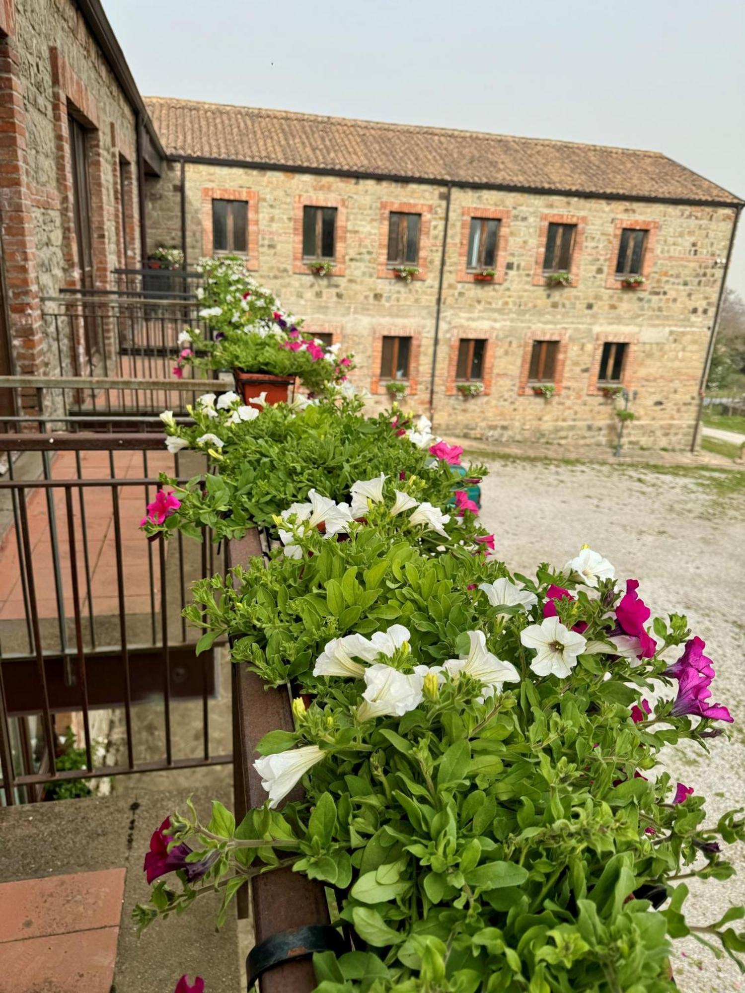 Nebris - Rifugio Del Parco San Fratello Exterior foto